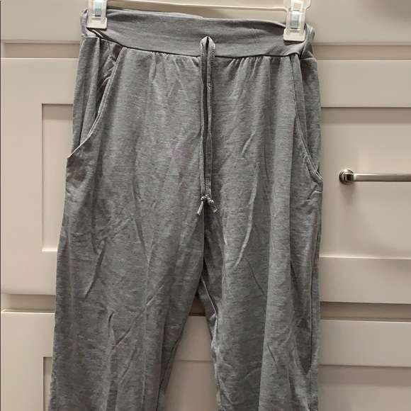 Boohoo Lounge Set - Picture 3 of 3